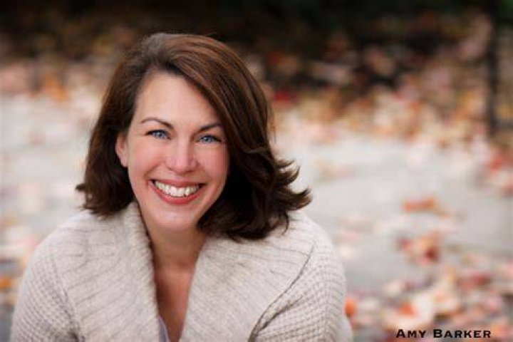 Amy Barker Obituary