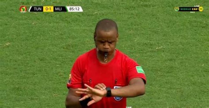 Shamed AFCON ref who blew early for FT in 85th minute